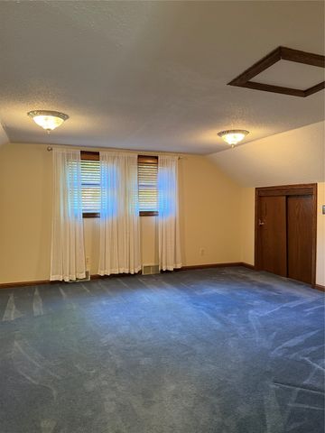 8530 PERRY Highway, Erie, PA 16509