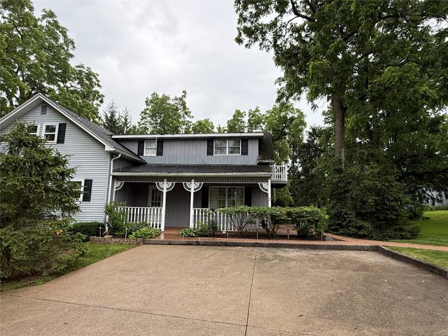 8530 PERRY Highway, Erie, PA 16509