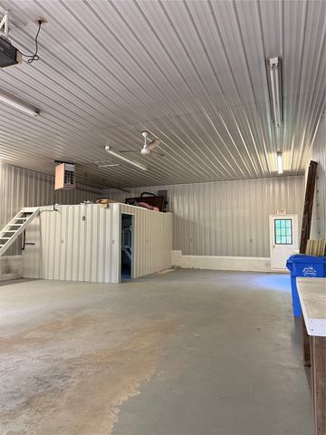 8530 PERRY Highway, Erie, PA 16509