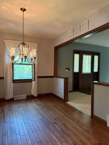 8530 PERRY Highway, Erie, PA 16509
