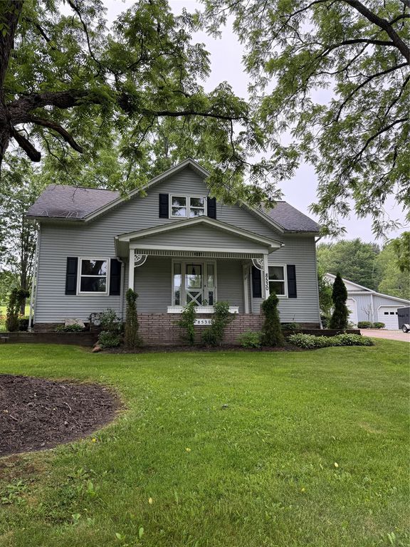 8530 PERRY Highway, Erie, PA 16509