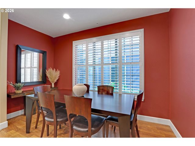 16183 Nw CENTINE Ln, Portland, OR 97229