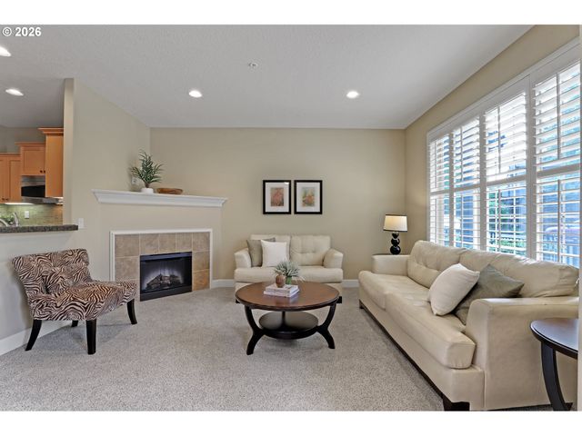 16183 Nw CENTINE Ln, Portland, OR 97229