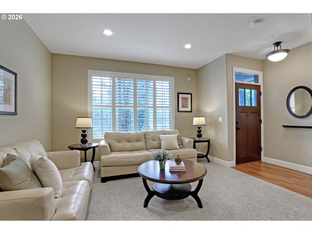 16183 Nw CENTINE Ln, Portland, OR 97229