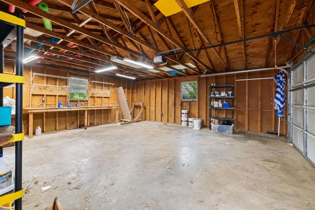 1115 FEATHERS CHAPEL RD, Somerville, TN 38068