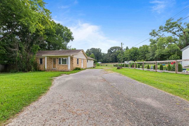 1115 FEATHERS CHAPEL RD, Somerville, TN 38068