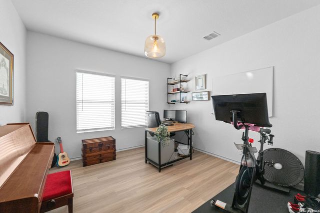 13026 Vista Hollow, San Antonio, TX 78233