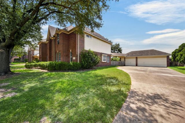 15102 Redbud Leaf Lane, Cypress, TX 77433