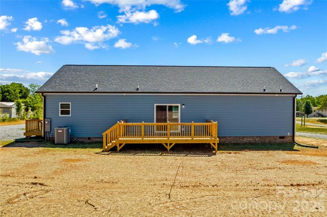 6040 Bridges Street, Catawba, NC 28609