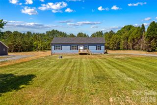 6040 Bridges Street, Catawba, NC 28609