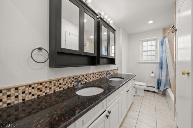 605 Grove St 13, Clifton City, NJ 07013