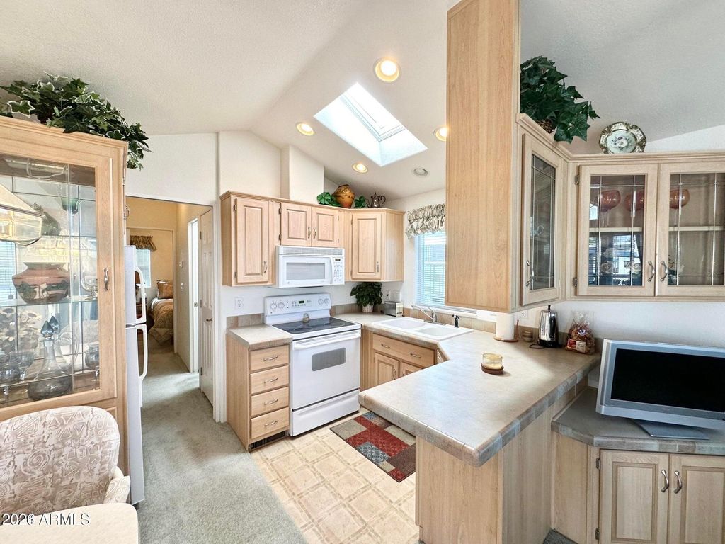 Image 19 of property listing at 365 S GYPSUM Drive 365, Apache Junction, AZ 85119