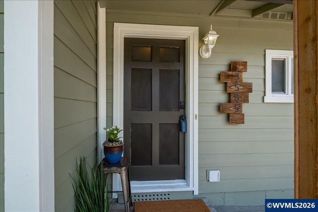 3585 NE Manchester St, Corvallis, OR 97330