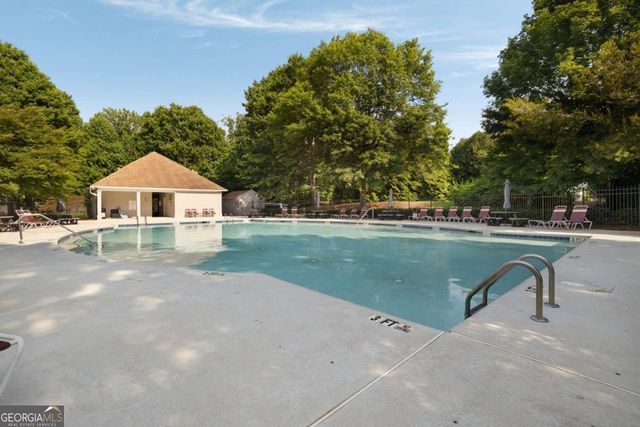 5422 Pepperbush Court, Sugar Hill, GA 30518