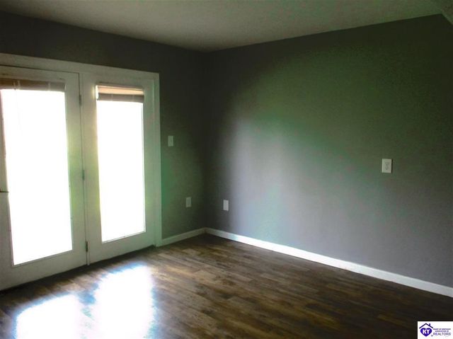 609 Foxfire Road, Elizabethtown, KY 42701