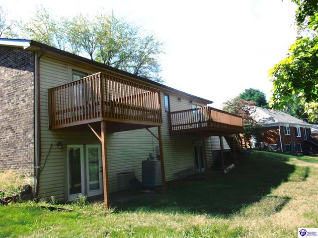 609 Foxfire Road, Elizabethtown, KY 42701