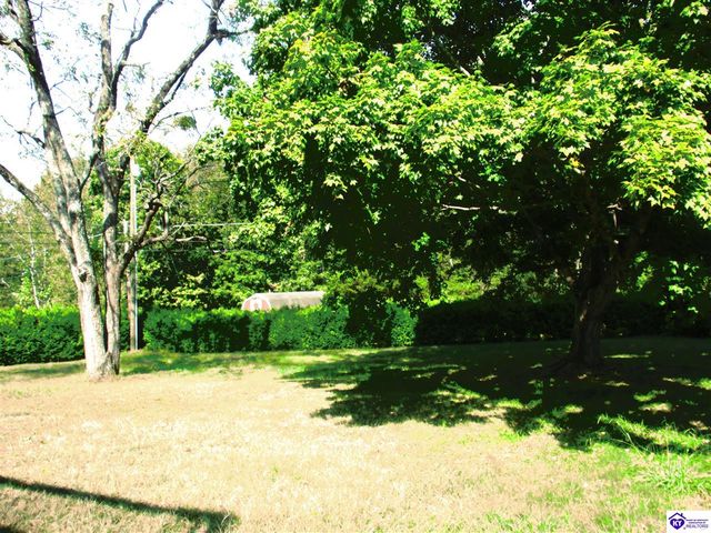 609 Foxfire Road, Elizabethtown, KY 42701