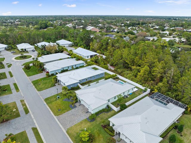 1887 SW Pinewood Way, Palm City, FL 34990