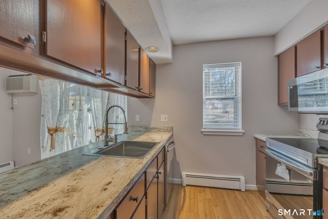 60 Old Town Road 143, Vernon, CT 06066