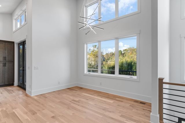 1003 Antioch Pike, Nashville, TN 37211