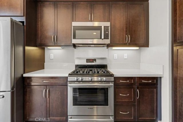 709 S Azusa Avenue M, Azusa, CA 91702