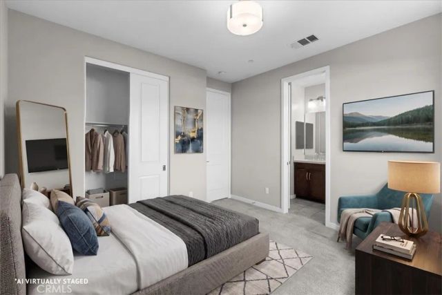 709 S Azusa Avenue M, Azusa, CA 91702