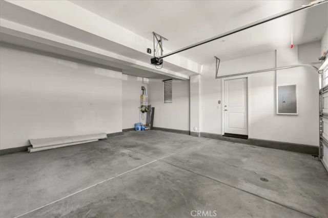 709 S Azusa Avenue M, Azusa, CA 91702
