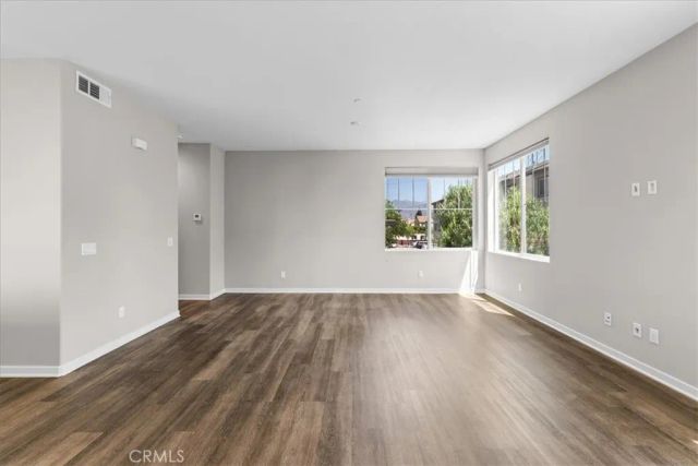 709 S Azusa Avenue M, Azusa, CA 91702