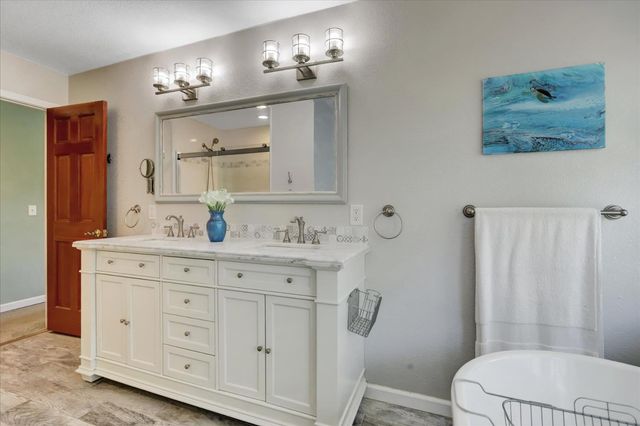 18167 Deer Run, Penn Valley, CA 95946