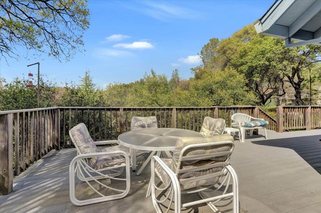 18167 Deer Run, Penn Valley, CA 95946