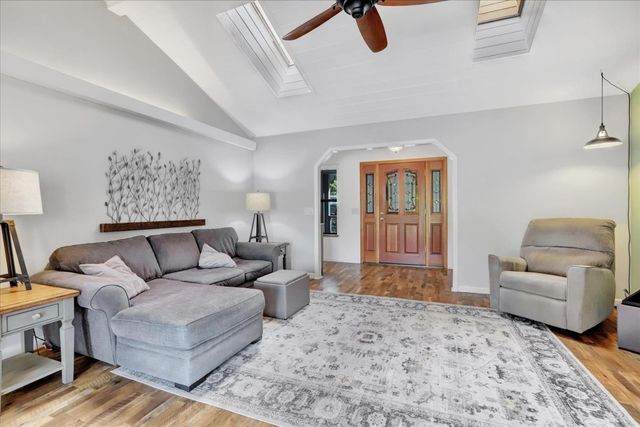 18167 Deer Run, Penn Valley, CA 95946