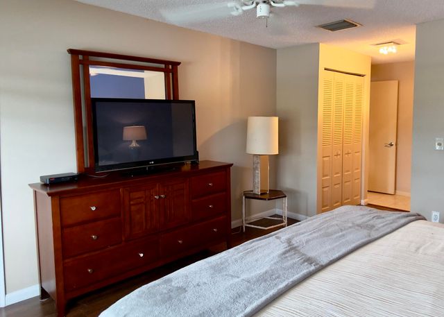 21338 Juego Circle 11g, Boca Raton, FL 33433