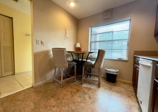 21338 Juego Circle 11g, Boca Raton, FL 33433