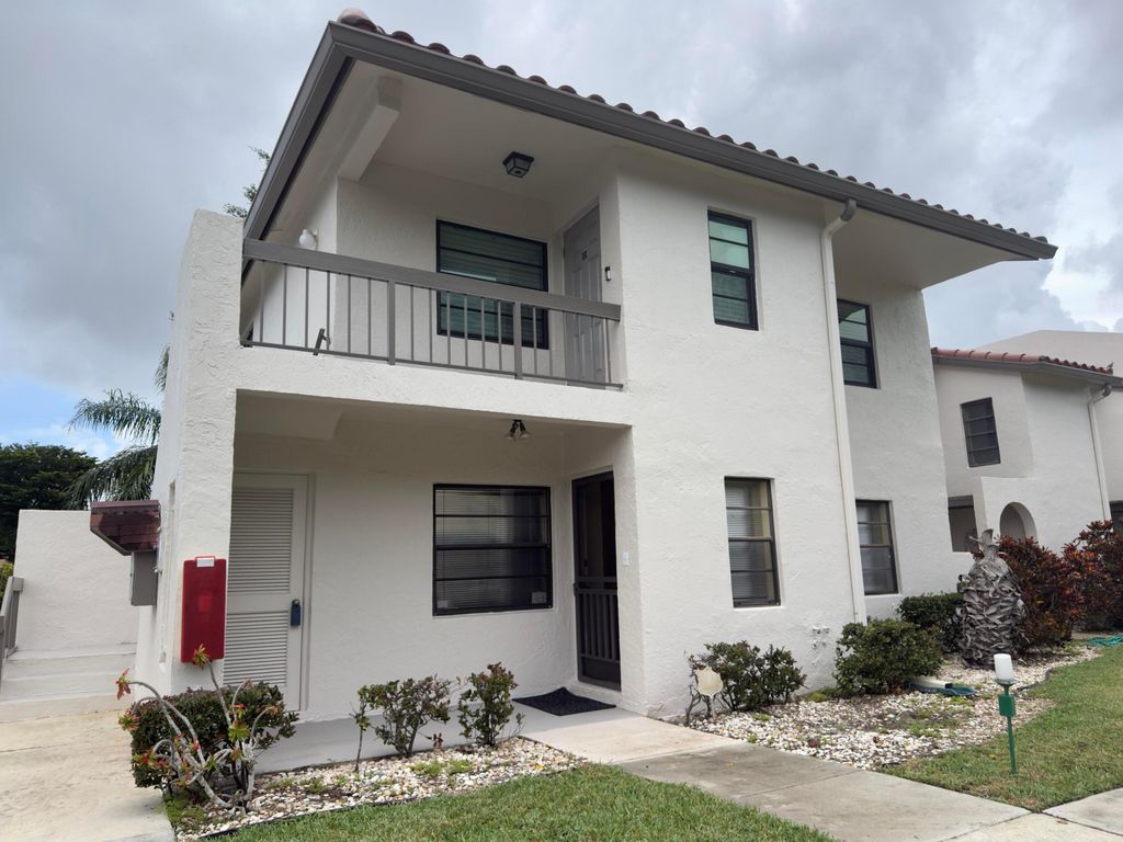 21338 Juego Circle 11g, Boca Raton, FL 33433