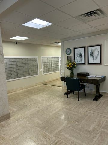 305 N POMPANO BEACH Boulevard 205, Pompano Beach, FL 33062