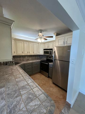 305 N POMPANO BEACH Boulevard 205, Pompano Beach, FL 33062