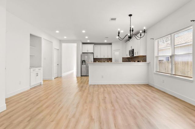 192 S Village Cove Loop, Livingston, TX 77351