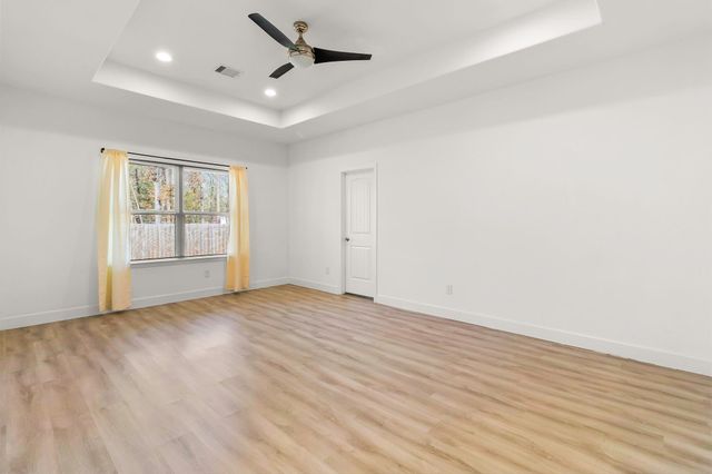 192 S Village Cove Loop, Livingston, TX 77351