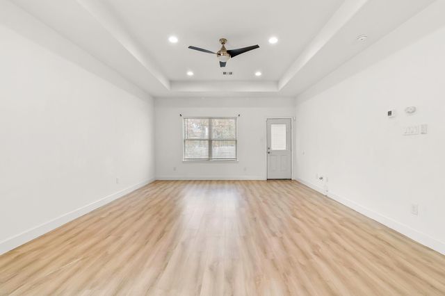 192 S Village Cove Loop, Livingston, TX 77351