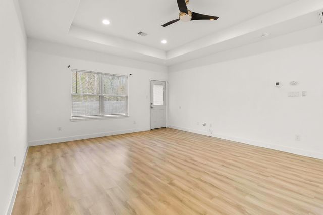 192 S Village Cove Loop, Livingston, TX 77351