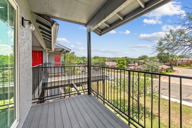 6812 S Congress Ave 209, Austin, TX 78745
