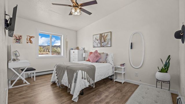 13813 6950 Road, Montrose, CO 81401