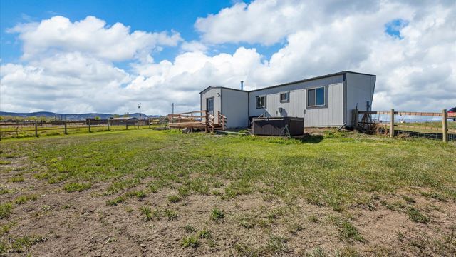 13813 6950 Road, Montrose, CO 81401