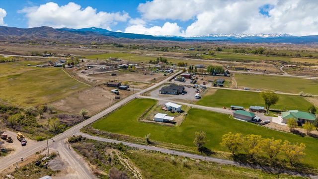 13813 6950 Road, Montrose, CO 81401