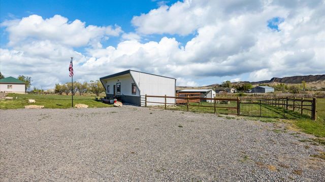 13813 6950 Road, Montrose, CO 81401