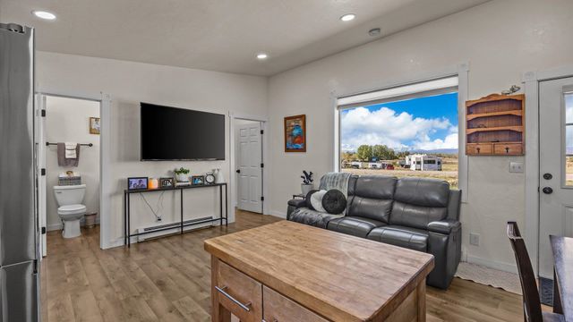 13813 6950 Road, Montrose, CO 81401