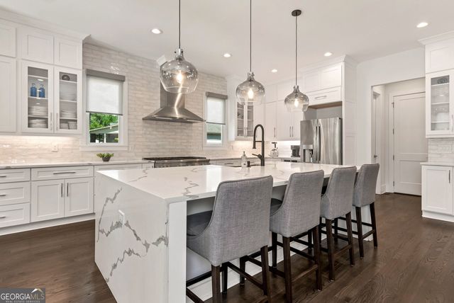 2670 Carlton Place NE, Brookhaven, GA 30319
