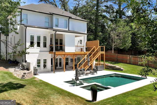 2670 Carlton Place NE, Brookhaven, GA 30319