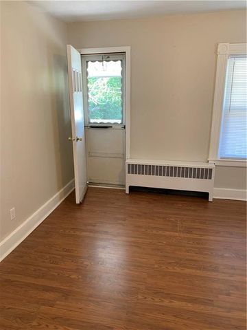 14 Wallace Avenue 2, Warwick, RI 02886