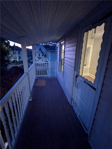 14 Wallace Avenue 2, Warwick, RI 02886